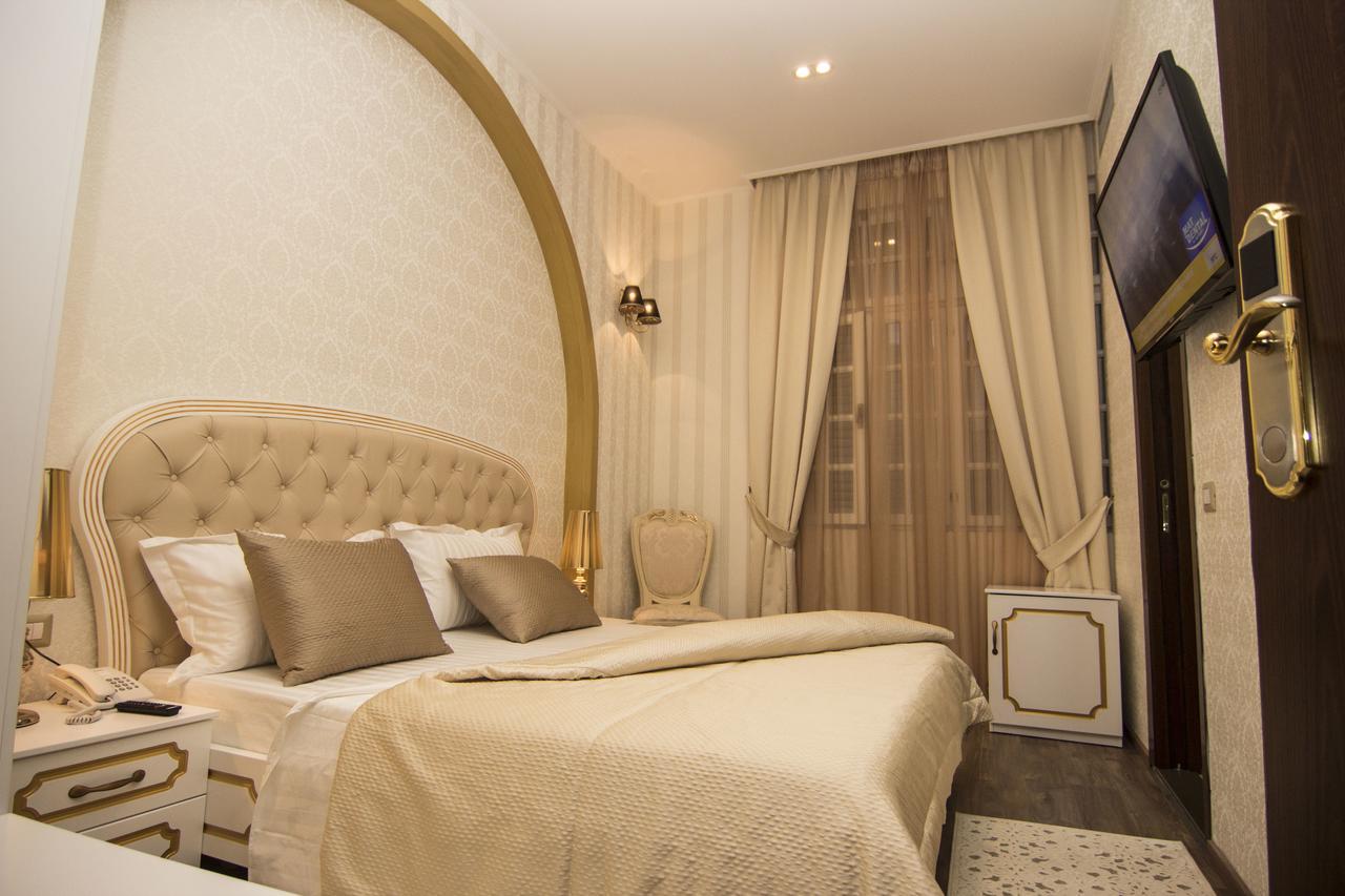Hotel Boutique Restaurant Gloria Tiranë Luaran gambar